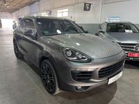 Usado Porsche Cayenne S E-Hybrid 416 CV (305 kW) 2015 Gris / plata SUV