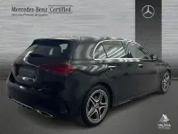 Usado Mercedes A180 AMG line 116 CV (85 kW) 2023 Negro