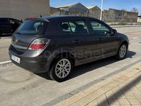 Usado Opel Astra Enjoy 90 CV (66 kW) 2008 Gris / plata Berlina