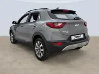 Usado Kia Stonic 100 CV (73 kW) 2025 Blanco SUV