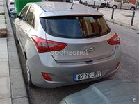 Usado Hyundai i30 90 CV (66 kW) 2015 Blanco Berlina
