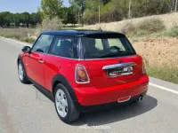 Usado Mini Cooper 120 CV (88 kW) 2007 Rojo Utilitario