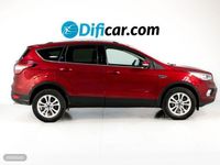 Usado Ford Kuga Trend 176 CV (129 kW) 2019 Rojo SUV