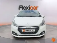 Usado Peugeot 208 Active 82 CV (60 kW) 2018 Blanco Utilitario