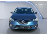 Usado Renault Mégane GrandTour Zen 132 CV (97 kW) 2018 Azul Familiar
