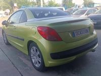 Usado Peugeot 207 CC 110 CV (80 kW) 2008 Amarillo Descapotable