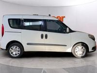 Usado Fiat Doblò Easy 95 CV (69 kW) 2016 Blanco Monovolumen