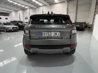 Usado Land Rover Range Rover evoque SE 150 CV (110 kW) 2017 Gris / plata SUV
