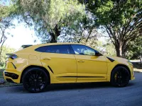 Usado Lamborghini Urus 650 CV (478 kW) 2020 Amarillo SUV
