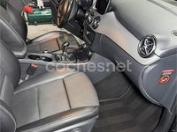 Usado Mercedes B200 136 CV (100 kW) 2018 Negro Monovolumen