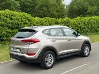 Usado Hyundai Tucson 115 CV (84 kW) 2015 Gris / plata SUV