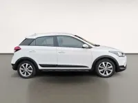 Usado Hyundai i20 Active 101 HP (74 kW) 2018 Branco Sedan