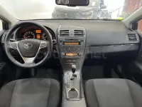 Usado Toyota Avensis Multidrive S 147 CV (108 kW) 2011 Gris / plata Berlina