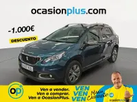 Usado Peugeot 2008 Style 100 CV (73 kW) 2018 Verde SUV