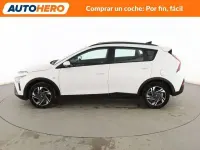 Usado Hyundai Bayon 100 CV (73 kW) 2022 Blanco SUV