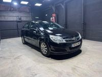 Używany Opel Astra Energy 115 KM (84 kW) 2008 Czarny Sedan/Limuzyna