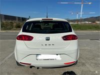 Usado Seat Leon Style 105 CV (77 kW) 2011 Blanco Utilitario
