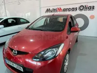 Usado Mazda 2 Active 68 CV (50 kW) 2008 Rojo Utilitario