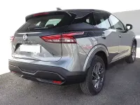 Usado Nissan Qashqai N-Connecta 140 CV (102 kW) 2023 Gris SUV