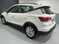 Usado Seat Arona Style 95 CV (69 kW) 2020 Blanco SUV