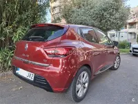 Begagnad Renault Clio IV Zen 90 HK (66 kW) 2016 Röd Sedan