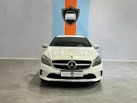 Usado Mercedes A180 109 CV (80 kW) 2018 Blanco Berlina