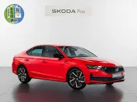 Usado Skoda Octavia SportLine 150 CV (110 kW) 2025 Rojo Utilitario