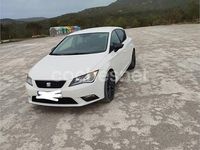 Usado Seat Leon I-Tech 105 CV (77 kW) 2015 Blanco Berlina