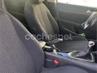 Usado Peugeot 308 Business-Line 100 CV (73 kW) 2018 Blanco Berlina