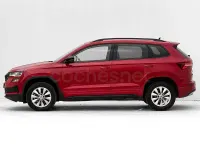 Usado Skoda Karoq Ambition 150 CV (110 kW) 2023 Rojo SUV