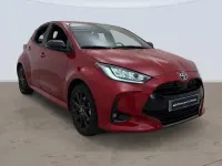 Usado Toyota Yaris Plus 116 CV (85 kW) 2023 Negro Utilitario