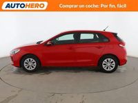 Usado Hyundai i30 120 CV (88 kW) 2017 Rojo Berlina