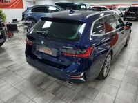Używany BMW 330e Luxury Line 292 KM (214 kW) 2020 Niebieski Kombi