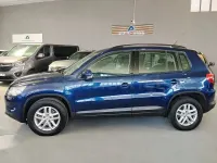 Begagnad VW Tiguan 140 HK (102 kW) 2009 Blå SUV