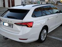 Usado Skoda Octavia Style 150 CV (110 kW) 2020 Blanco Familiar