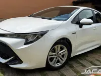 Usado Toyota Corolla Active 140 CV (102 kW) 2023 Blanco Berlina
