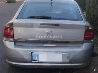 Usado Opel Vectra Elegance 100 CV (73 kW) 2008 Gris / plata Berlina