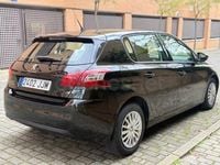 Usado Peugeot 308 Active 120 CV (88 kW) 2015 Azul Berlina