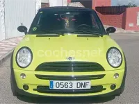 Usado Mini One Cabriolet 90 CV (66 kW) 2005 Verde Descapotable