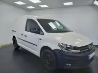 Usado VW Caddy 102 CV (75 kW) 2020 Blanco Monovolumen