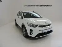 Usado Kia Stonic 100 CV (73 kW) 2020 Blanco SUV