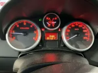 Usado Peugeot 207 68 CV (50 kW) 2014 Negro Descapotable