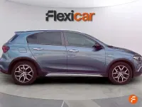 Usado Fiat Tipo Cross 99 CV (72 kW) 2021 Azul Utilitario