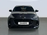 Usado Mazda 2 Homura-Line 116 CV (85 kW) 2024 Gris Utilitario