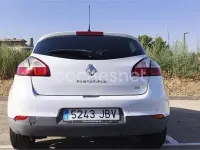 Usado Renault Mégane III LIMITED 95 CV (69 kW) 2014 Blanco Berlina