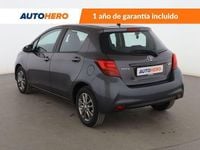 Usado Toyota Yaris Active 91 CV (66 kW) 2014 Gris Berlina