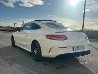 Usado Mercedes C220 AMG line 170 CV (125 kW) 2016 Blanco Coupe