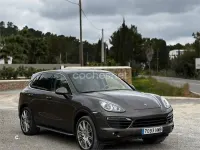 Usado Porsche Cayenne 400 CV (294 kW) 2011 Marrón SUV