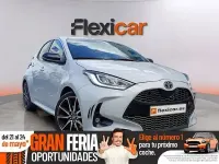 Usado Toyota Yaris Hybrid Sport 116 CV (85 kW) 2023 Blanco