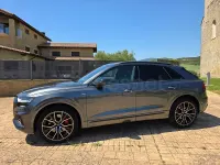 Usado Audi Q8 S-line plus 462 CV (339 kW) 2022 Gris / plata SUV